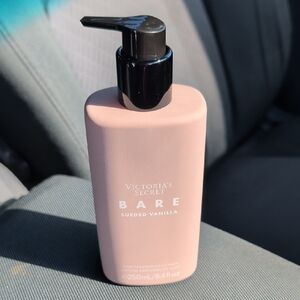 Victoria's Secret Bare Sueded Vanilla Lotion - Soft Pink